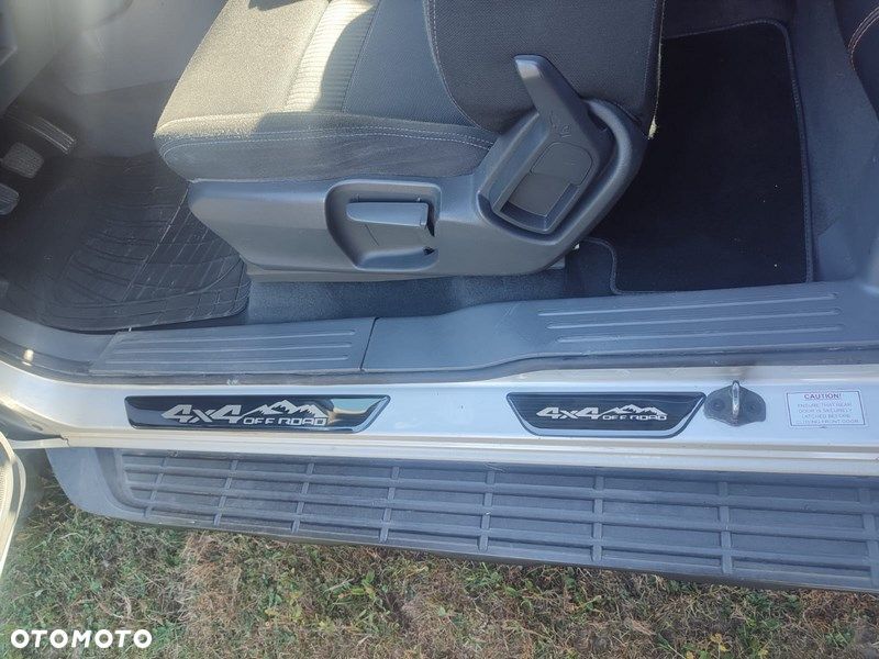 Ford Ranger 2.2 TDCi 4x4 DC Limited - 9
