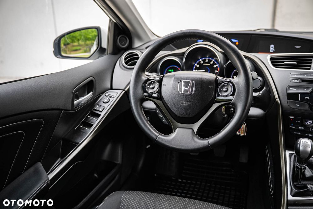Honda Civic 1.4 Sport - 27