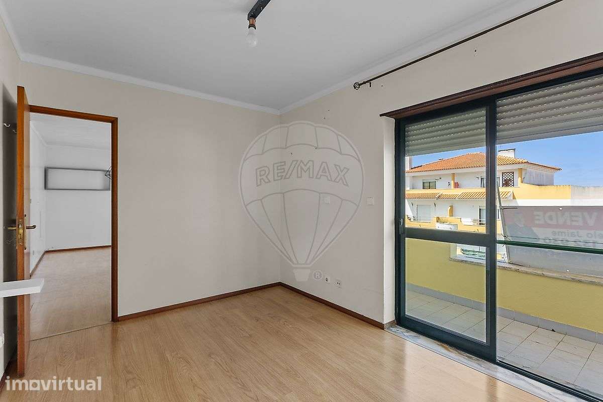 Apartamento T2 para venda - Grande imagem: 3/41