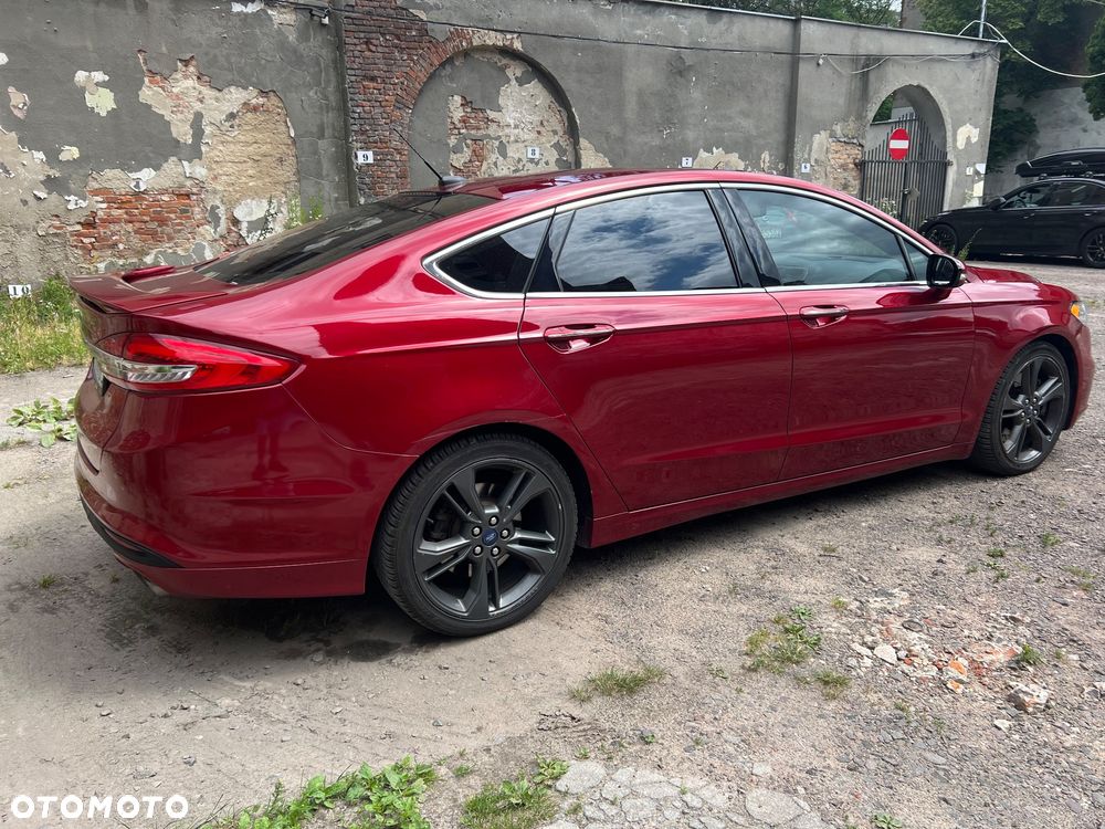 Ford Fusion - 15