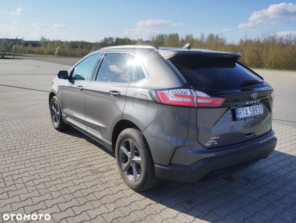 Ford Edge - 5