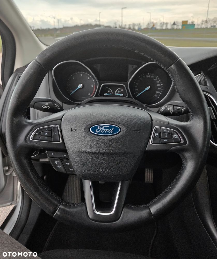 Ford Focus 1.5 TDCi Trend ECOnetic ASS - 10