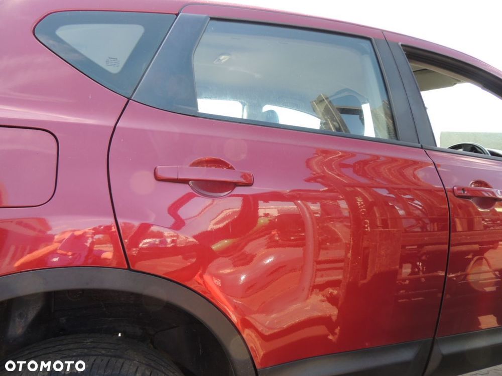 Drzwi prawy tył Nissan Qashqai lift '13 - 1