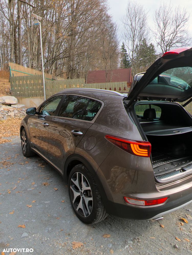 Kia Sportage 2,0 CRDI AWD Aut. GT Line - 5