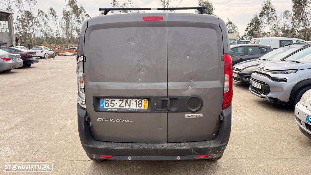 Fiat Doblo - 8