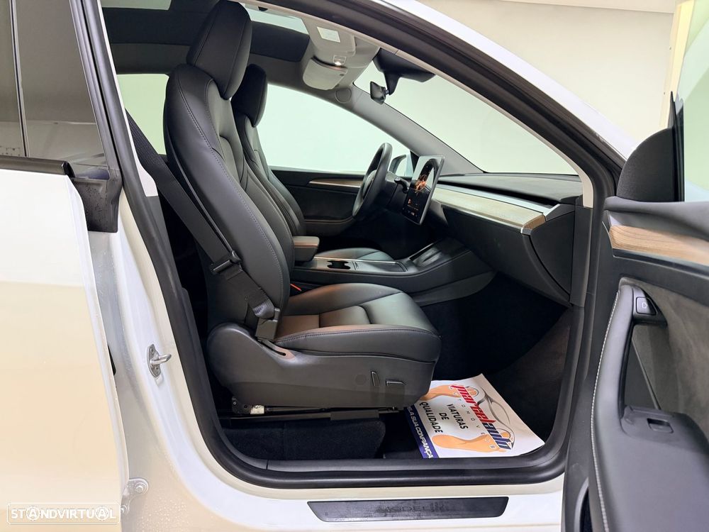 Tesla Model Y Tração Traseira - 40