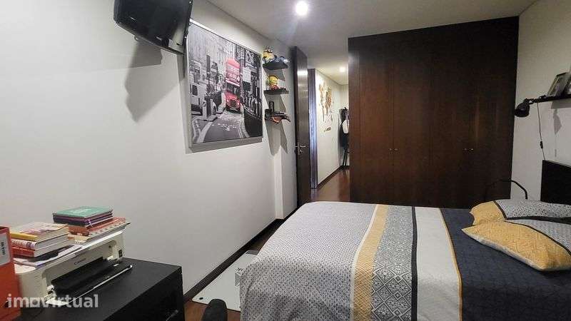 Apartamento moderno a 5 minutos da praia com garagem - Grande imagem: 5/12