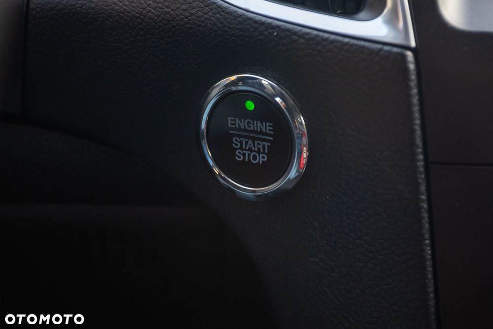 Ford S-Max 2.0 TDCi Titanium PowerShift - 29