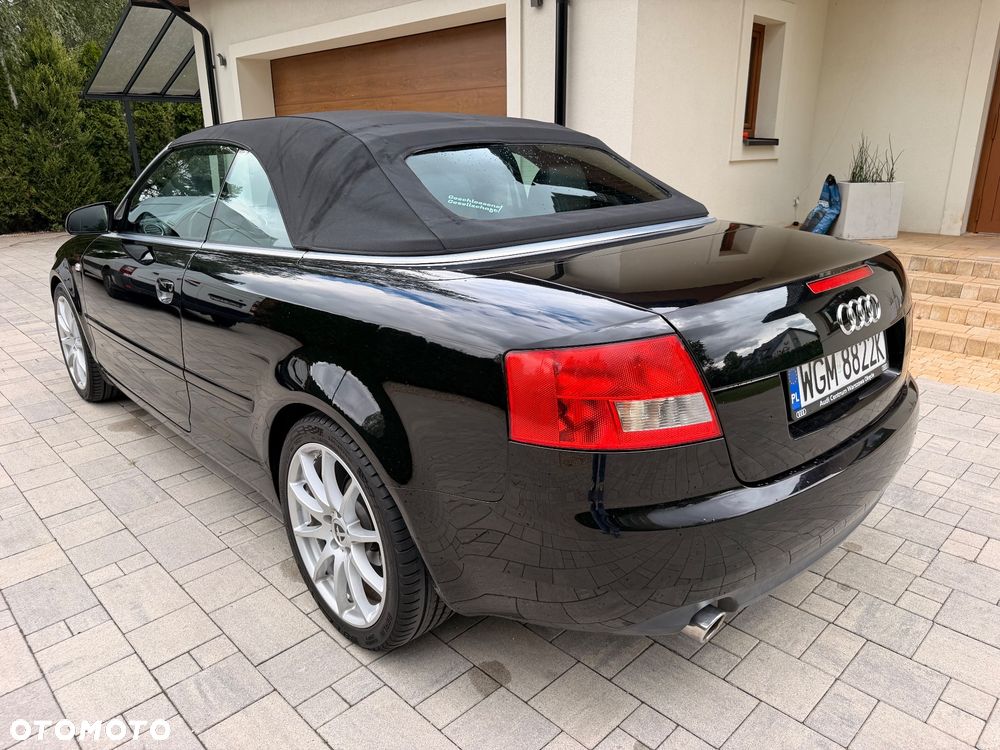 Audi A4 Cabrio 1.8 T - 12