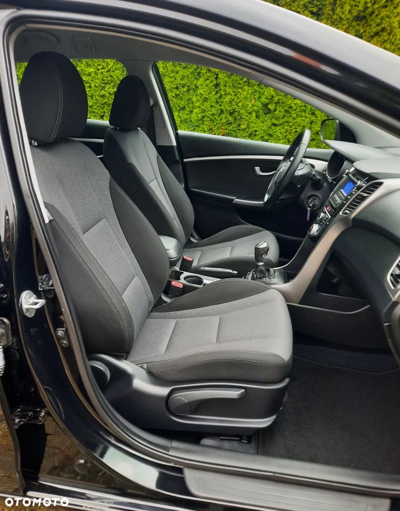 Hyundai i30 1.6 GDI Comfort - 10