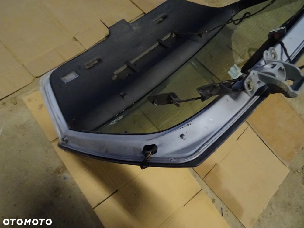 Klapa Bagażnika BMW E46 Compact (Goła) - 16