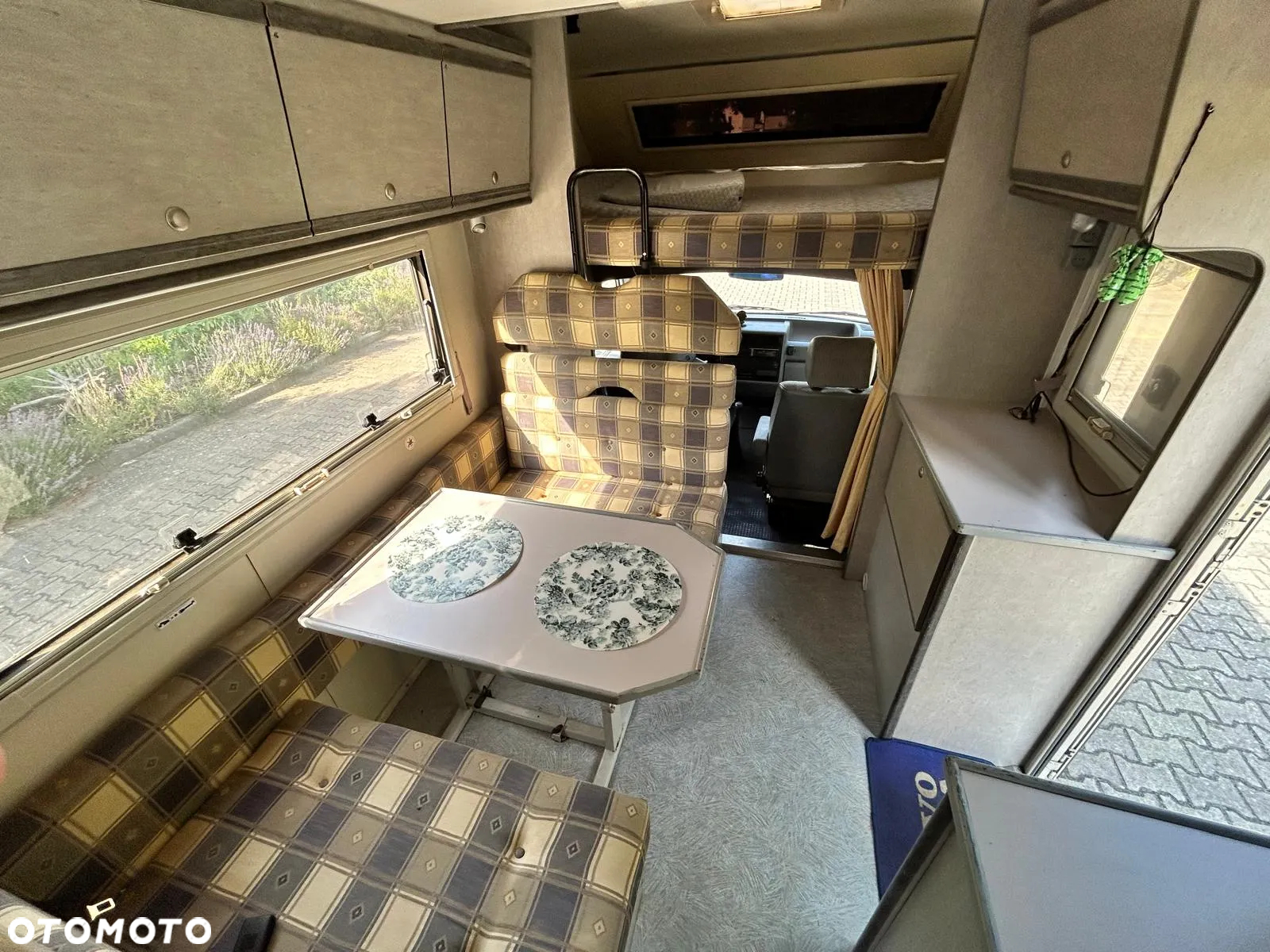 Volkswagen Transporter - 22