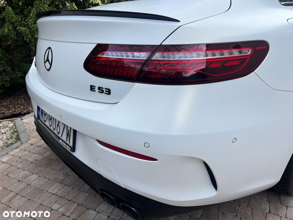 Mercedes-Benz Klasa E AMG 53 4-Matic+ - 14