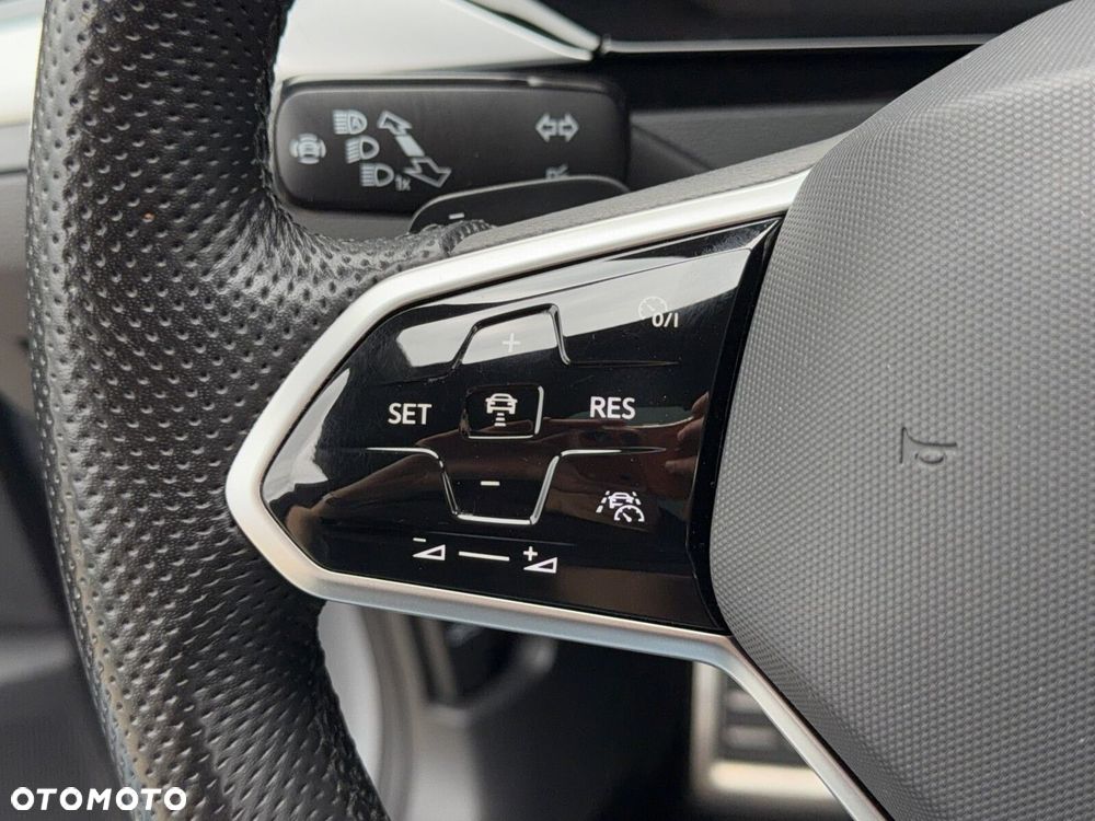 Volkswagen Arteon 2.0 TDI 4Motion R-Line DSG - 26