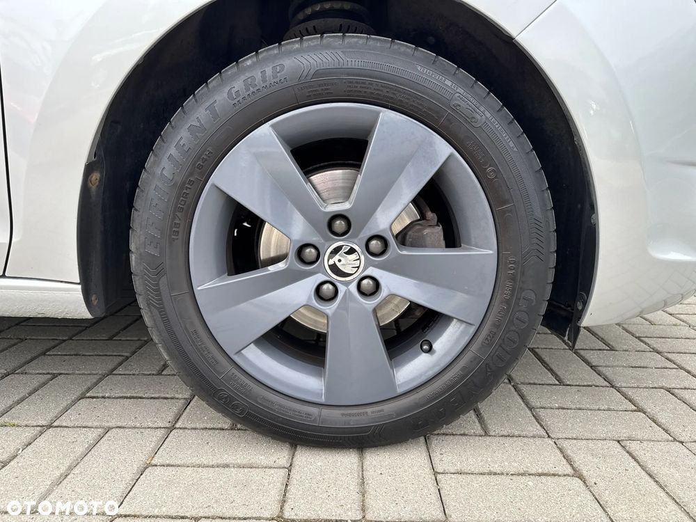Skoda RAPID Spb 1.0 TSI Ambition - 13