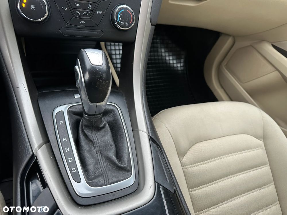 Ford Mondeo 1.5 EcoBoost Edition - 19