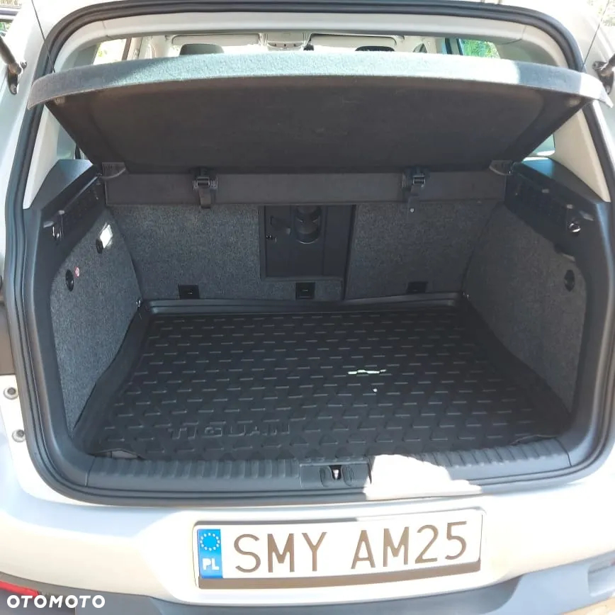Volkswagen Tiguan - 10