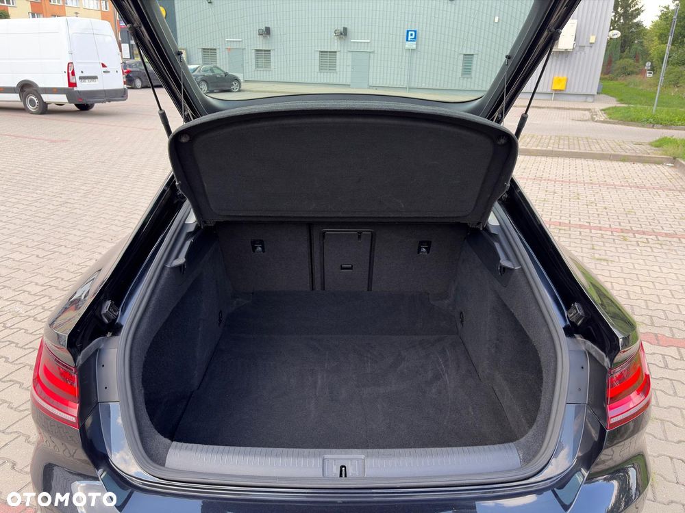 Volkswagen Arteon 2.0 TDI SCR Elegance DSG - 9