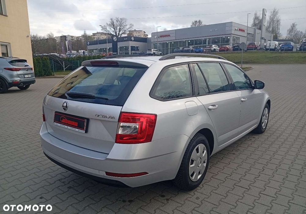Skoda Octavia - 8