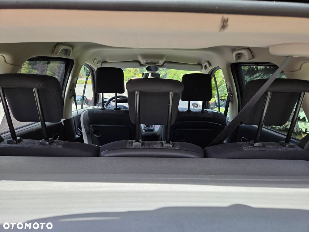 Renault Scenic 1.6 16V Confort Authentique - 9