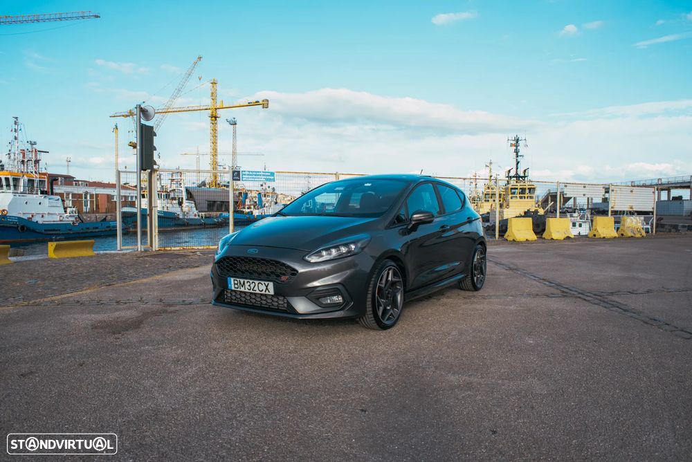 Ford Fiesta 1.5 EcoBoost S&S ST X - 2