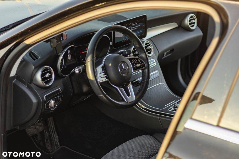Mercedes-Benz Klasa C - 22