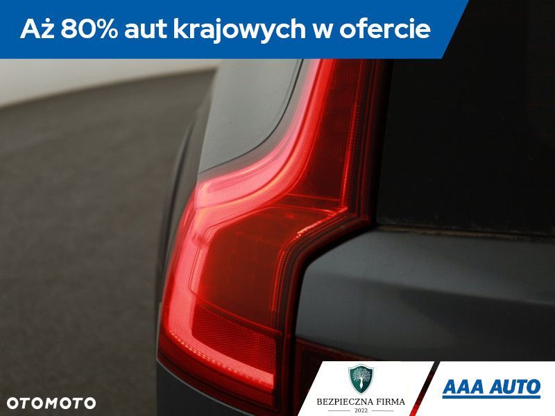 Volvo V90 Cross Country - 22