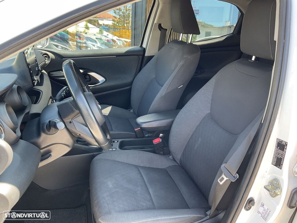 Toyota Yaris 1.5 HDF Exclusive - 19