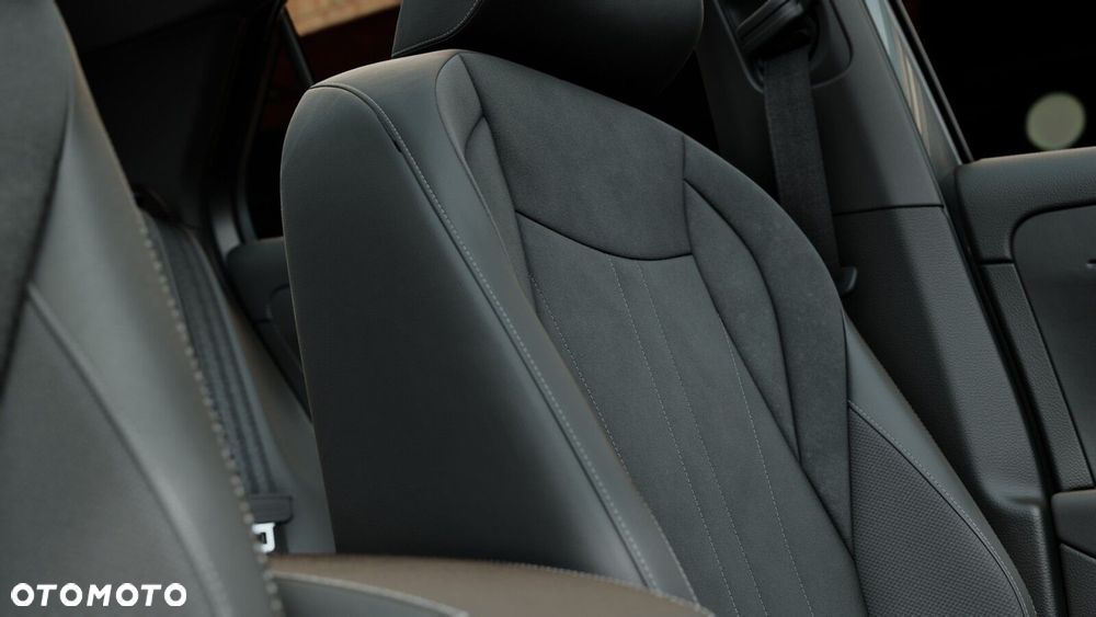 Volkswagen T-Roc 1.5 eTSI Style DSG - 11