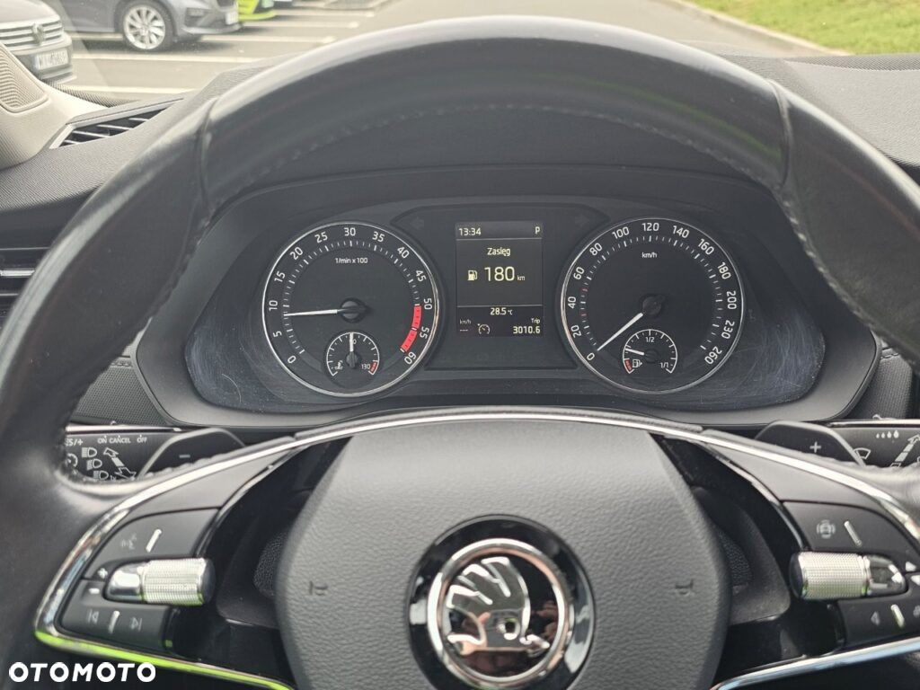 Skoda Octavia 2.0 TDI Ambition DSG - 16