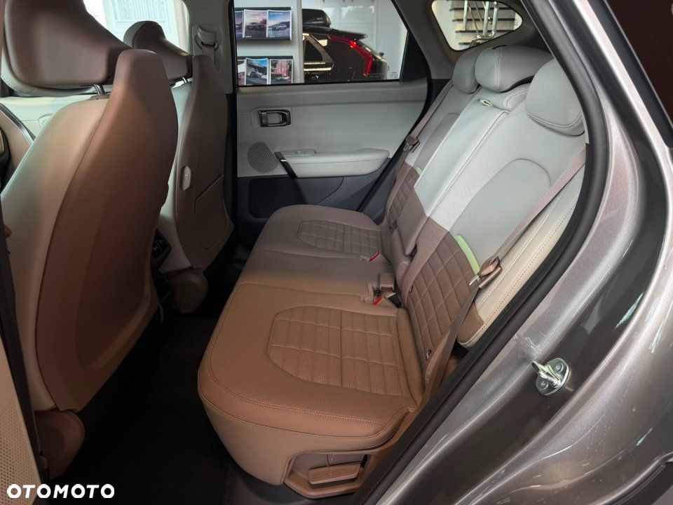 Kia Seltos - 21