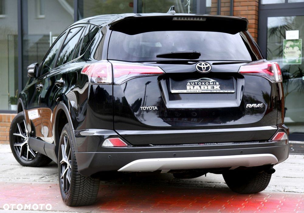 Toyota RAV4 2.0 D-4D 4x2 Start-Stop Executive - 24