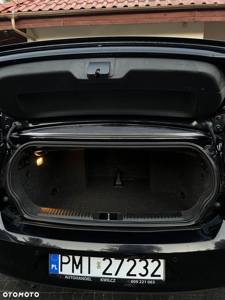 Volkswagen Golf - 32
