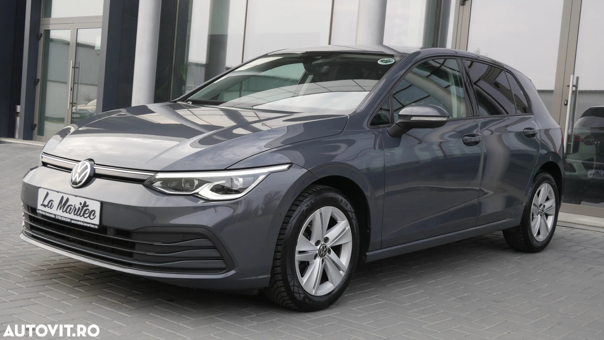 Volkswagen Golf - 9
