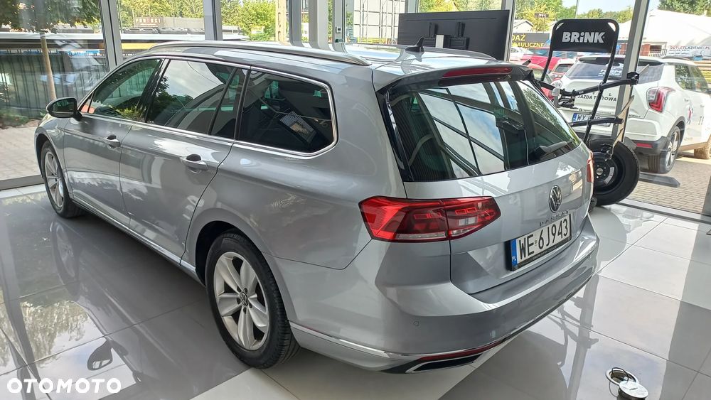 Volkswagen Passat 2.0 TSI Elegance DSG - 10