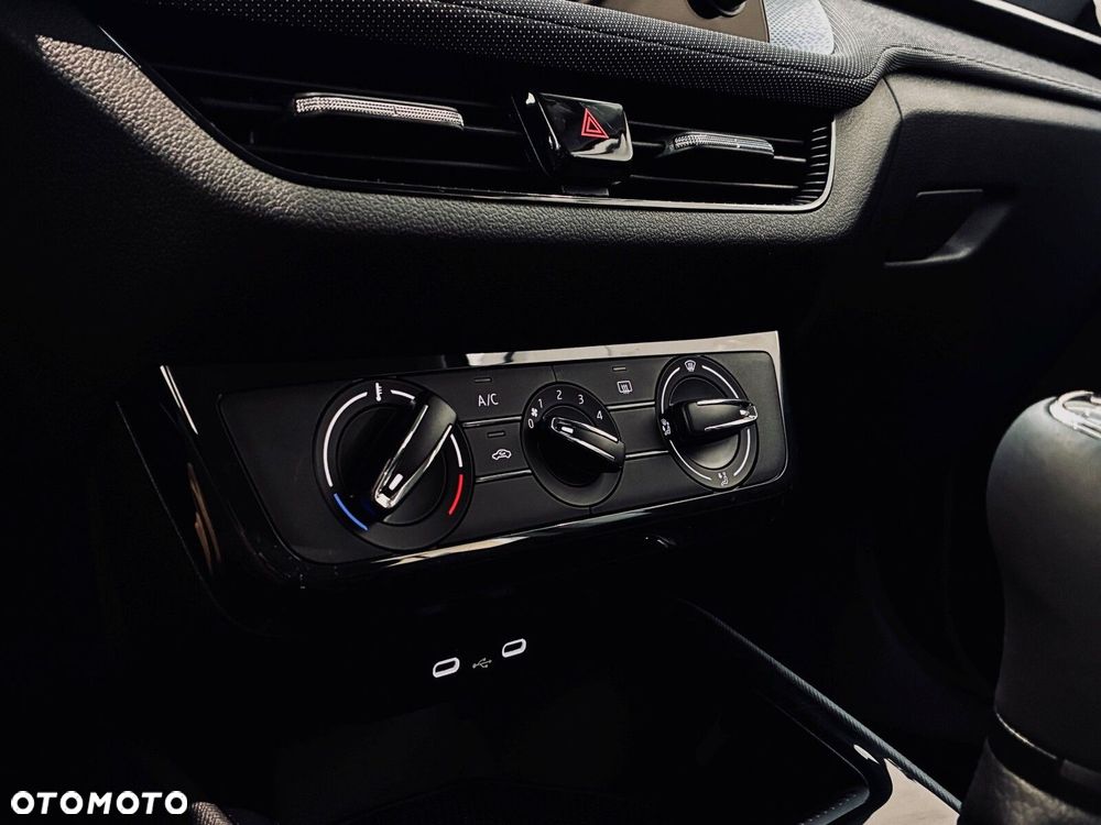 Skoda Fabia - 19