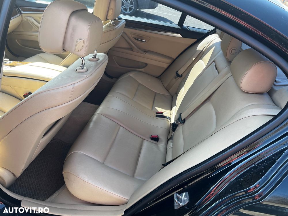 BMW Seria 5 520d - 10