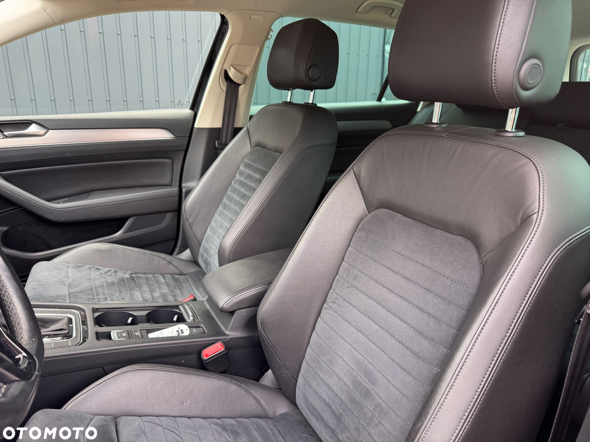Volkswagen Passat - 8