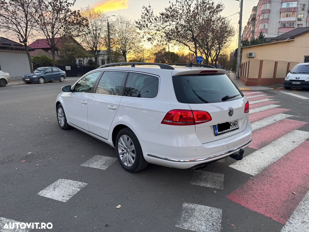 Volkswagen Passat 2.0 TDI DSG BlueMotion Technology Comfortline - 4