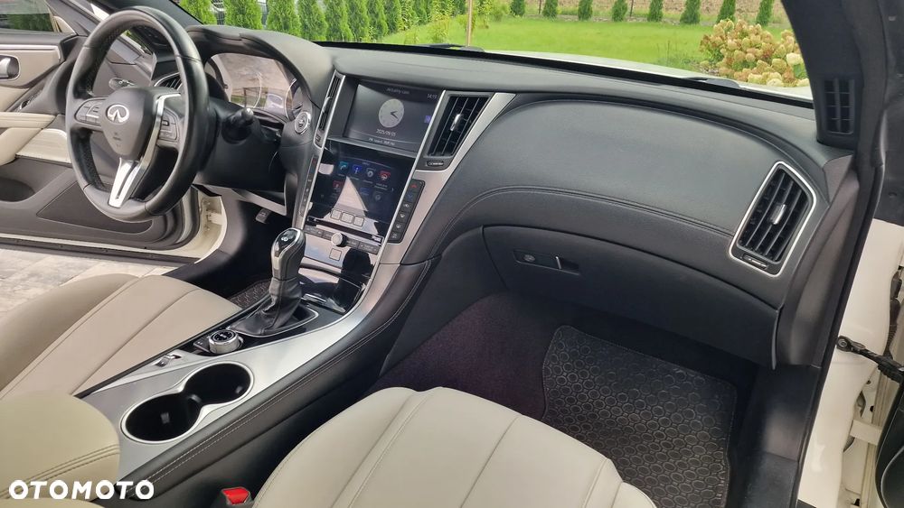 Infiniti Q60 Q60S 3.0t Coupe AWD Sport Tech - 31