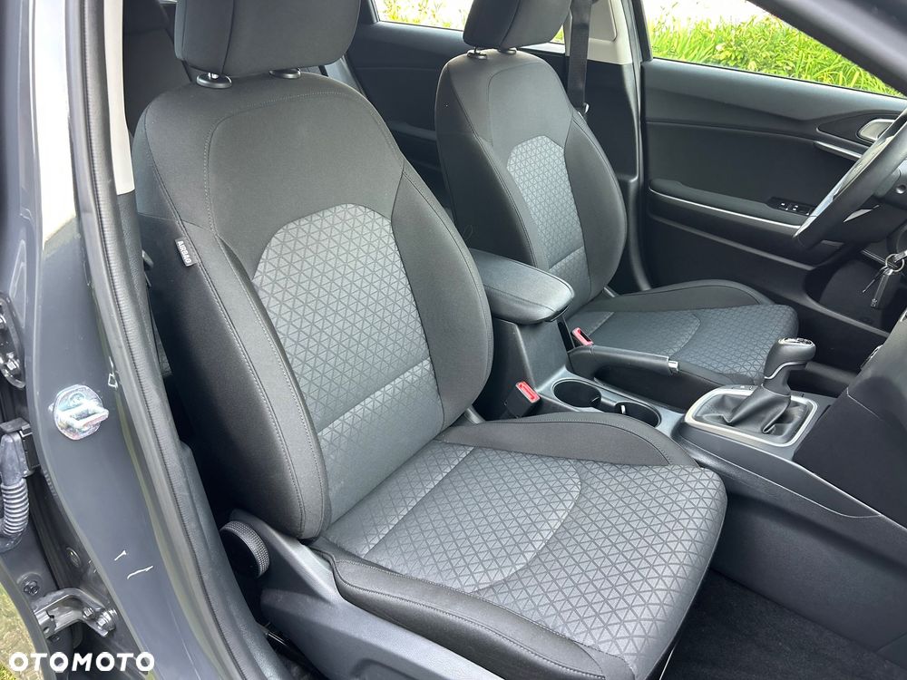 Kia Ceed 1.5 T-GDI OPF Spirit - 16