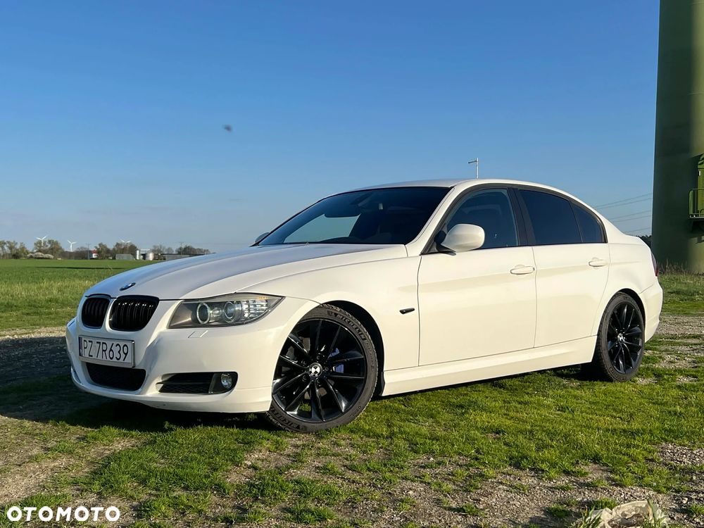 BMW Seria 3 318i - 11