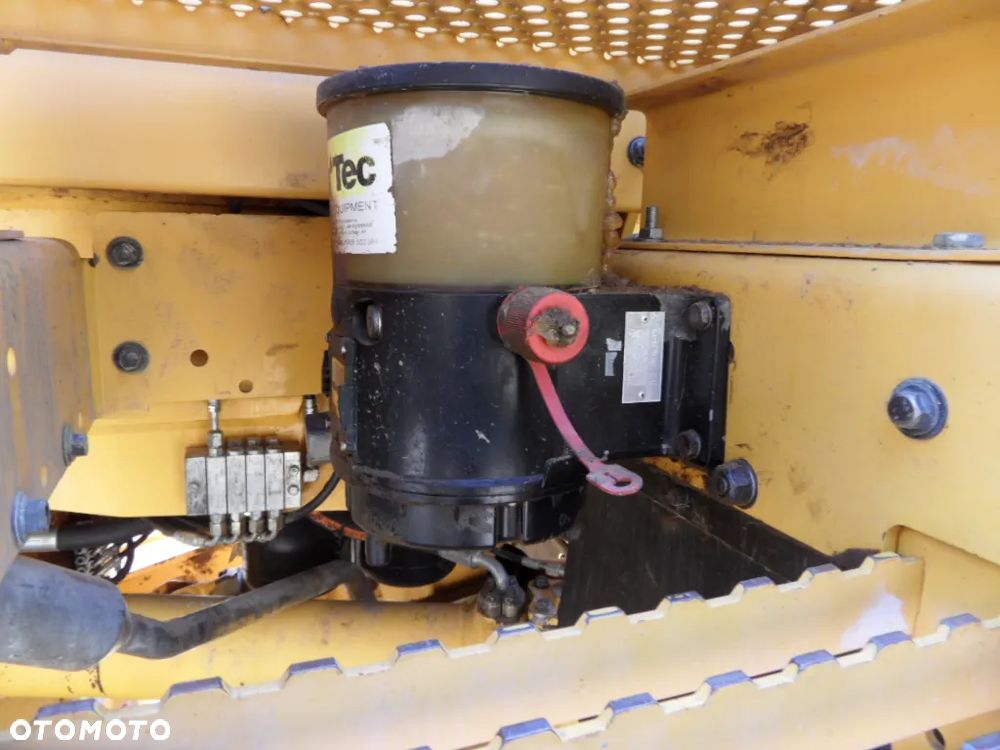 Volvo L 150F - 10