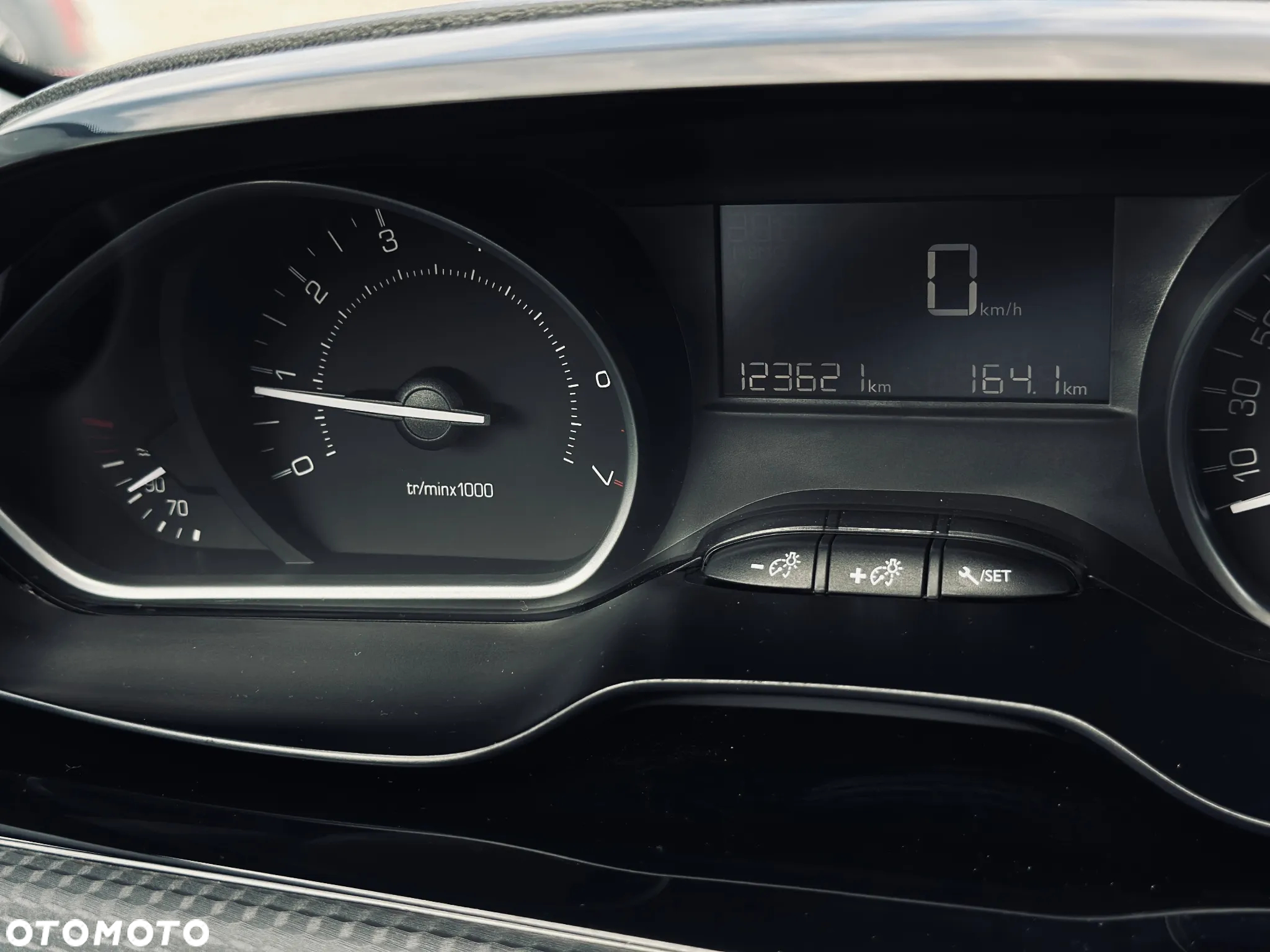 Peugeot 2008 PureTech 110 Stop&Start Style - 31