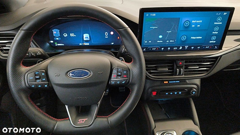 Ford Focus 2.3 EcoBoost ST X - 9