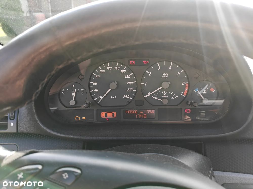 BMW Seria 3 318 Ci - 9