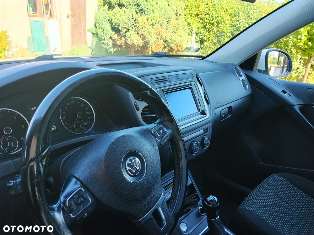 Volkswagen Tiguan - 6