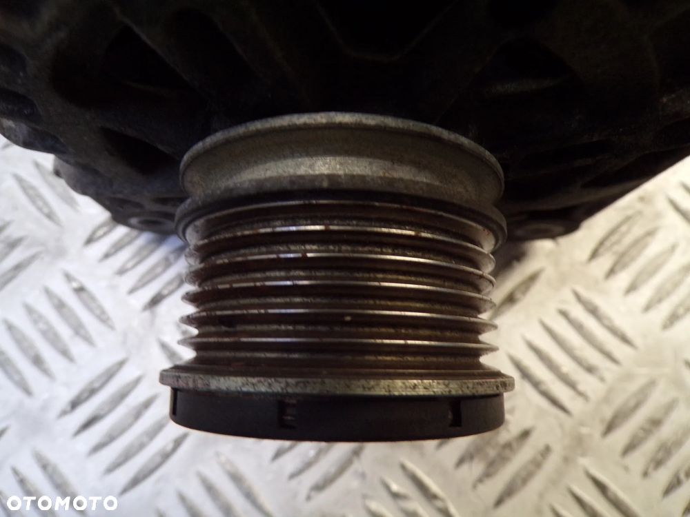 ALTERNATOR DACIA RENAULT 1.5 DCI 231005770R - 2