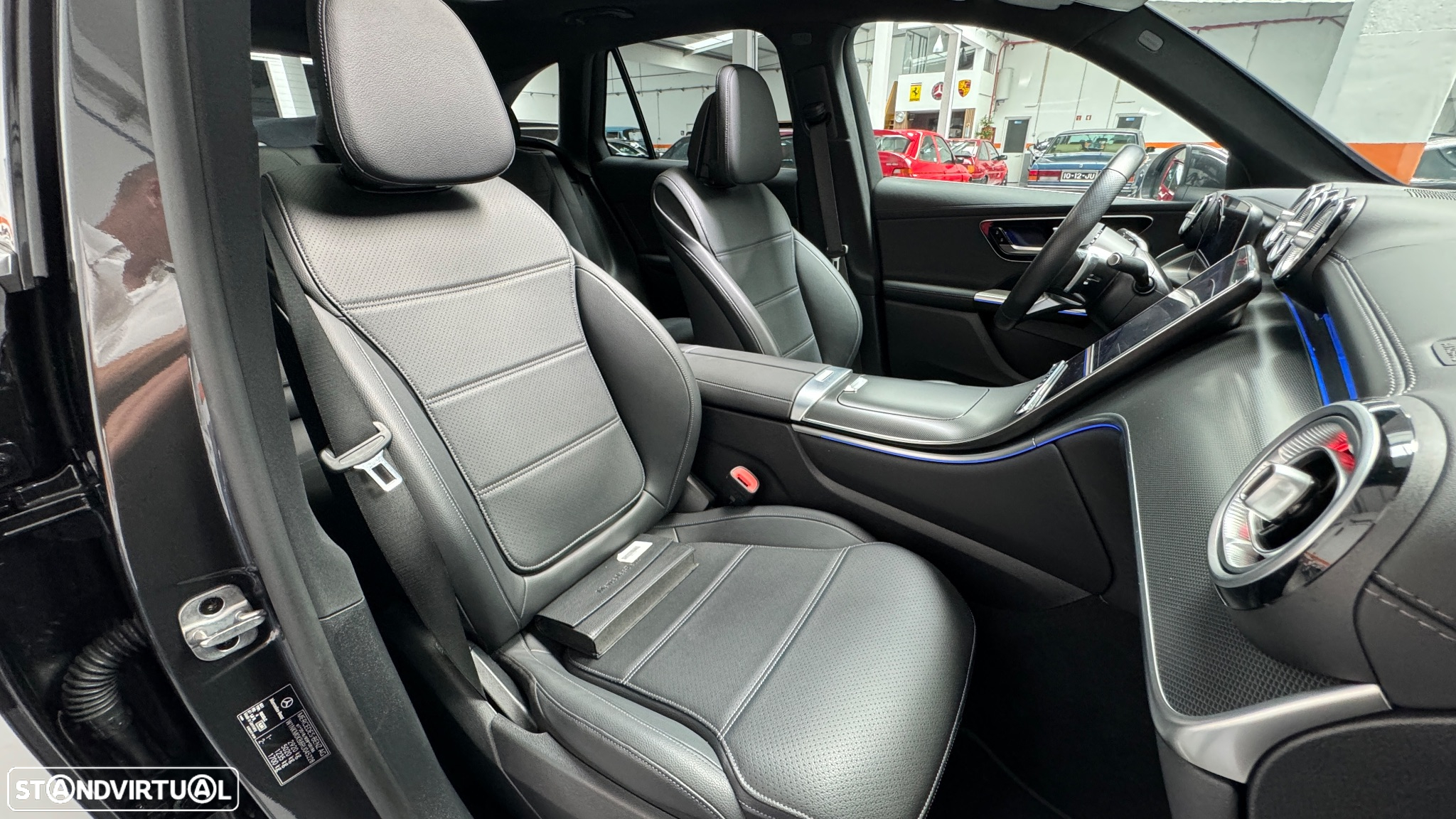 Mercedes-Benz GLC 300 de 4Matic - 25