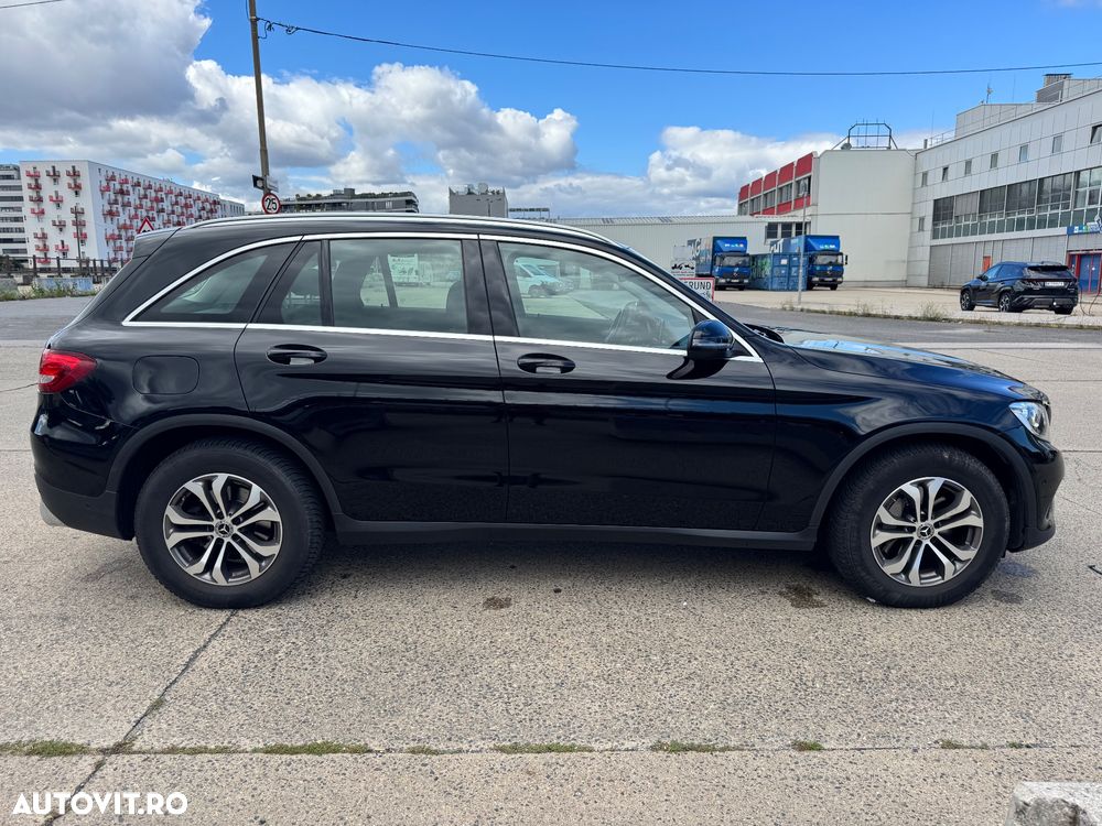 Mercedes-Benz GLC 250 4MATIC - 3